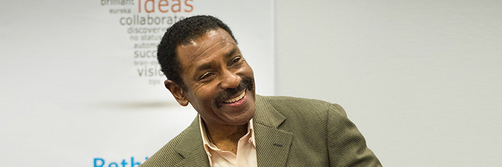 Supervisor Keith Carson